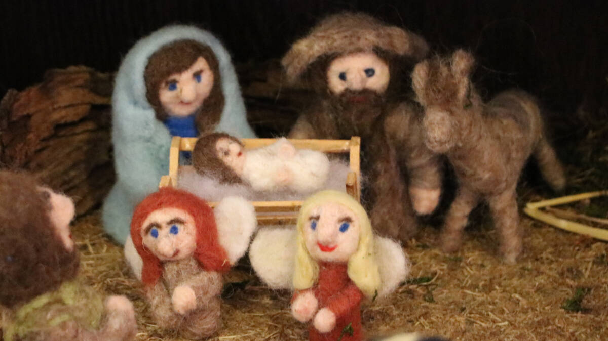 Krippenspiel mit Wollfiguren